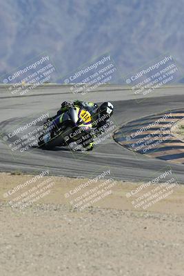 media/Oct-05-2025-CVMA (Sun) [[beeef4f201]]/Race 15-Amateur Formula Middleweight/